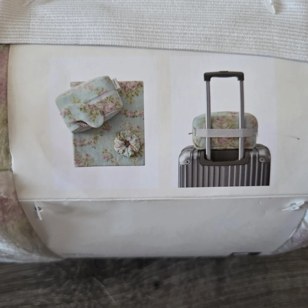 Laura Ashley Floral Plush Travel Set - NEW